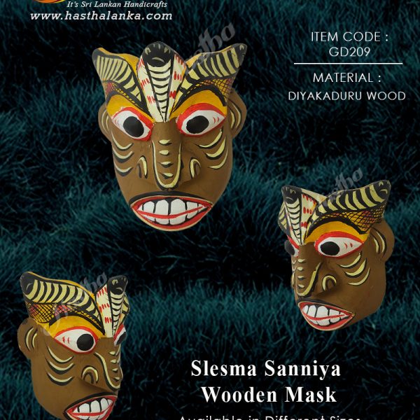 sanni_medicine_mask_handmade